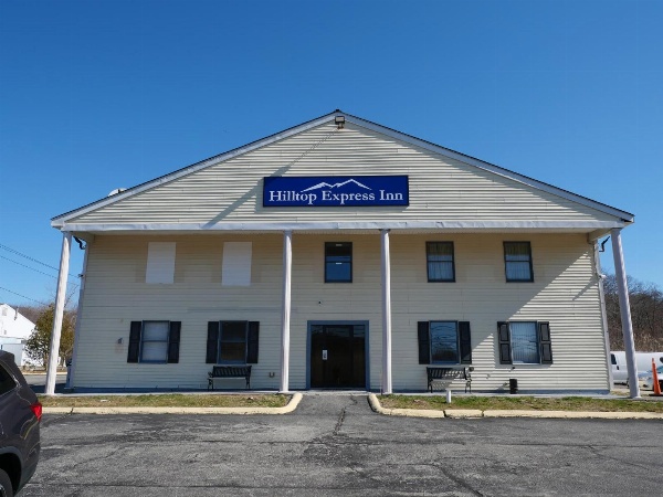 Hilltop Express Inn image 10